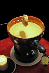 Schweizer Käsefondue Geschirr mieten