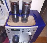 Blau graue Kaffeemaschiine Franke Saphira mieten